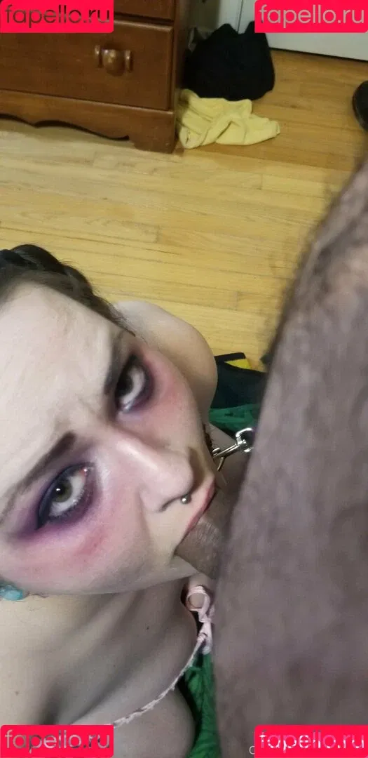 eilipaige Onlyfans Photo Gallery 