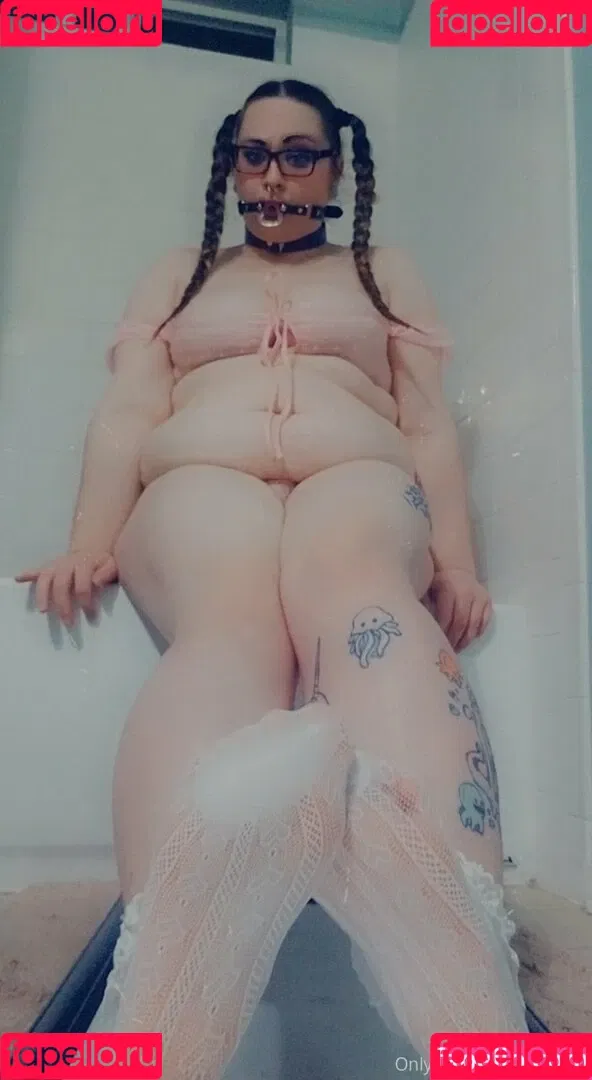 eilipaige Onlyfans Photo Gallery 