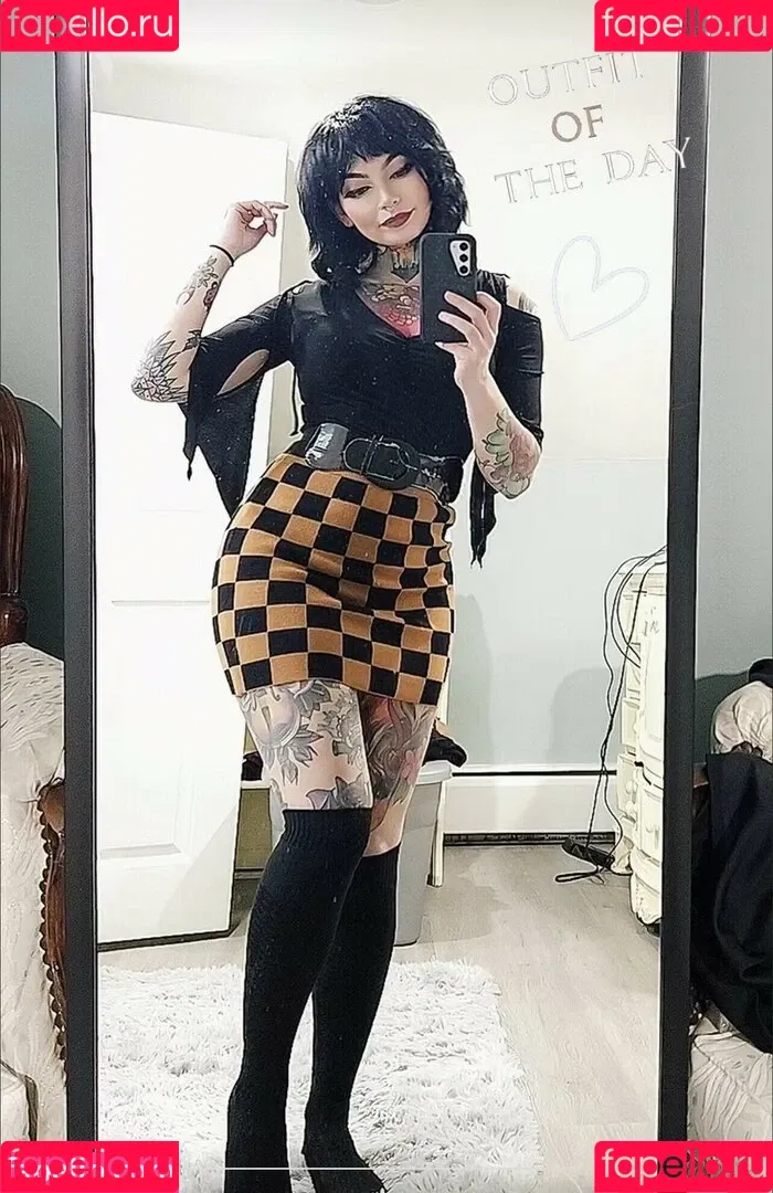 Whiskifox Onlyfans Photo Gallery 