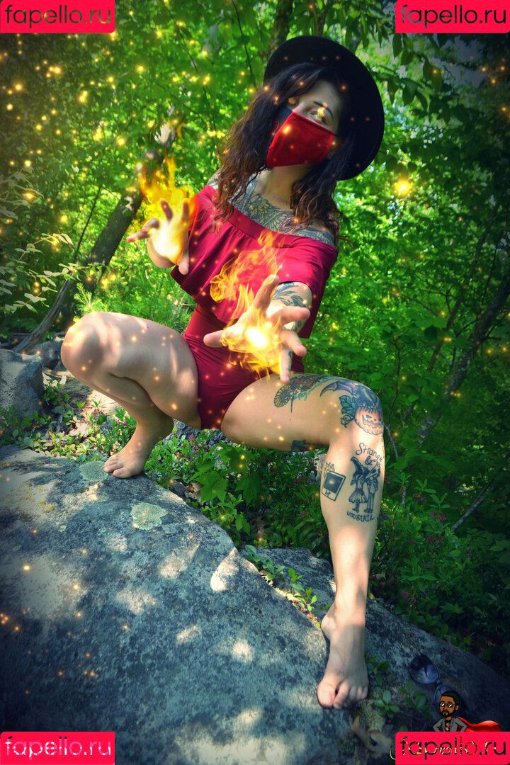 Whiskifox Onlyfans Photo Gallery 