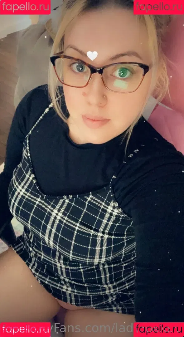 ladyfoxx90 Onlyfans Photo Gallery 