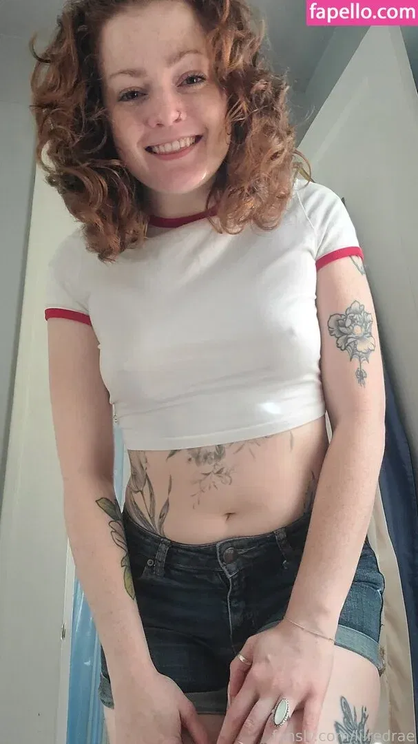 lilredrae Onlyfans Photo Gallery 