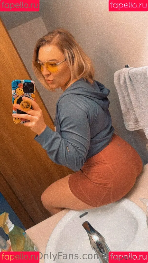 Sunny Onlyfans Photo Gallery 
