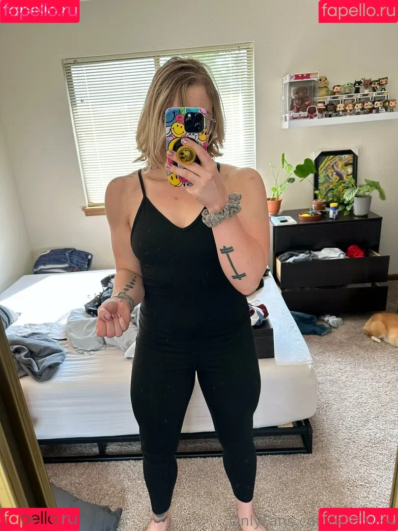 Sunny Onlyfans Photo Gallery 