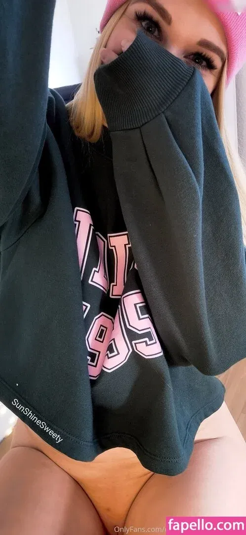 Sunny Onlyfans Photo Gallery 