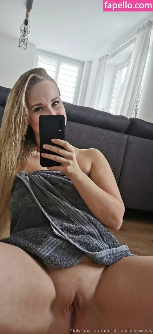 Sunny Onlyfans Photo Gallery 