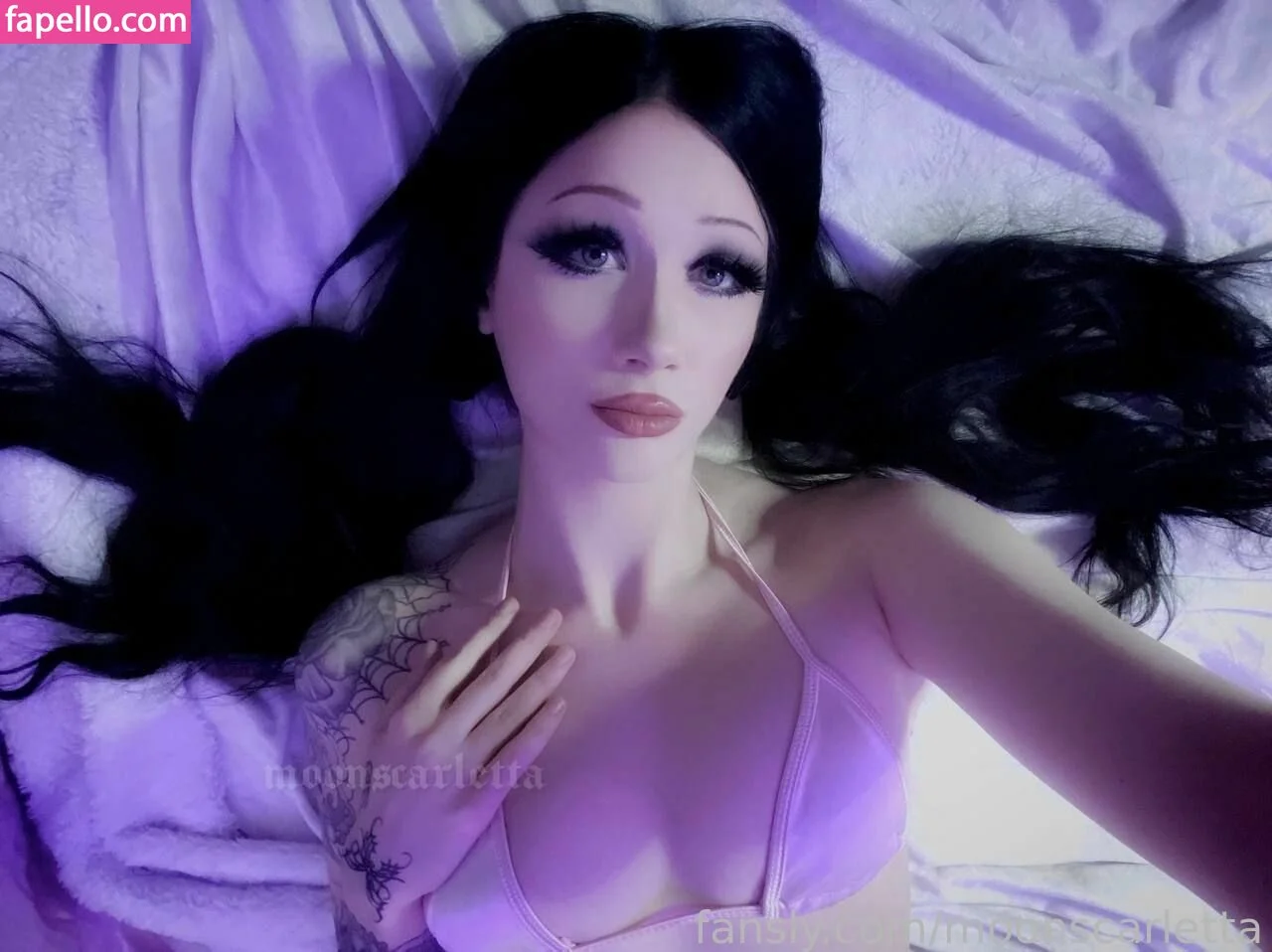 moonscarletta Onlyfans Photo Gallery 