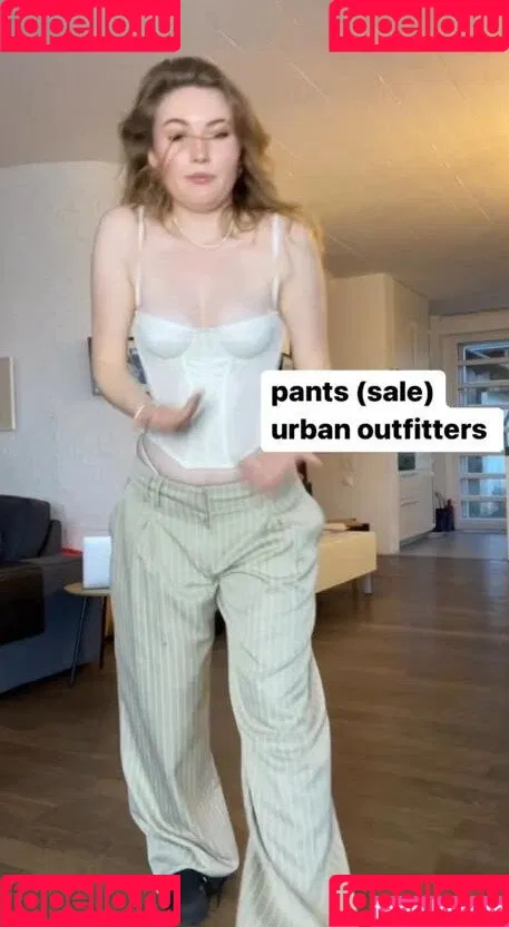 Francesca Dougan Onlyfans Photo Gallery 