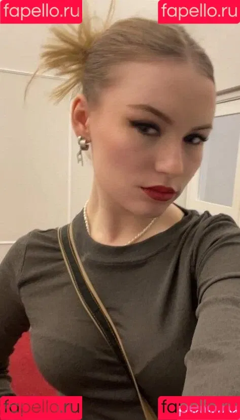Francesca Dougan Onlyfans Photo Gallery 