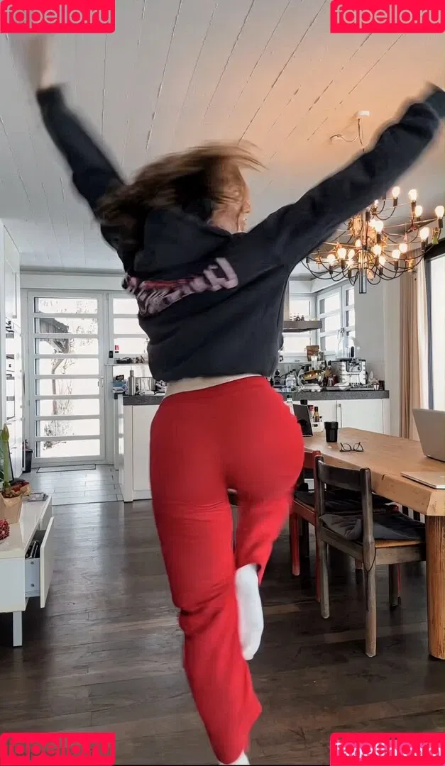 Francesca Dougan Onlyfans Photo Gallery 