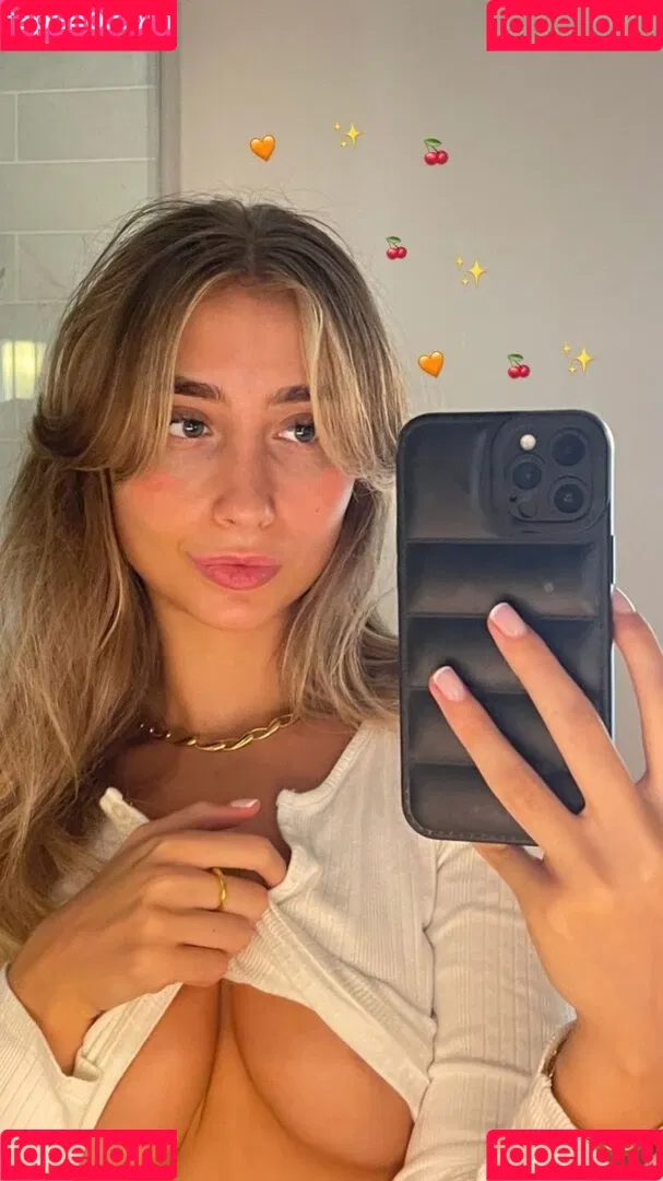 Lily Phillips Onlyfans Photo Gallery 