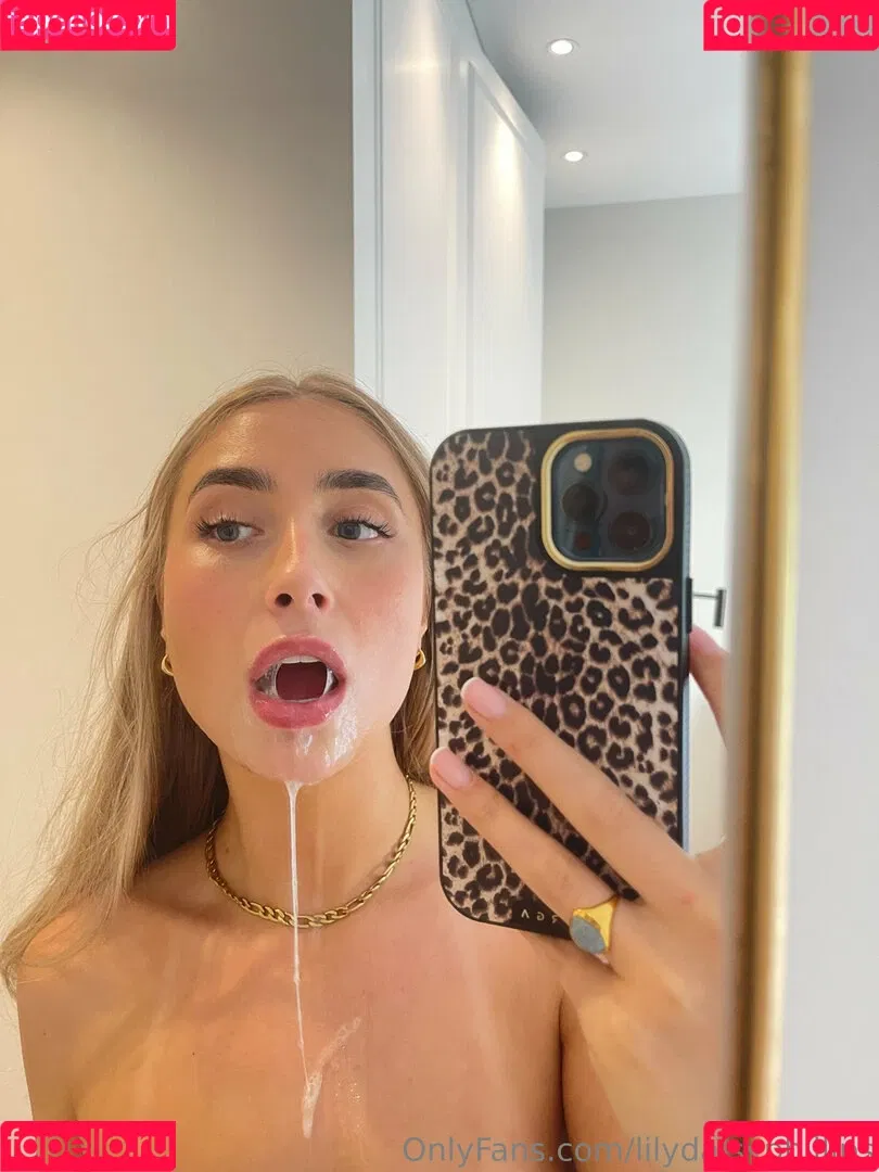 Lily Phillips Onlyfans Photo Gallery 