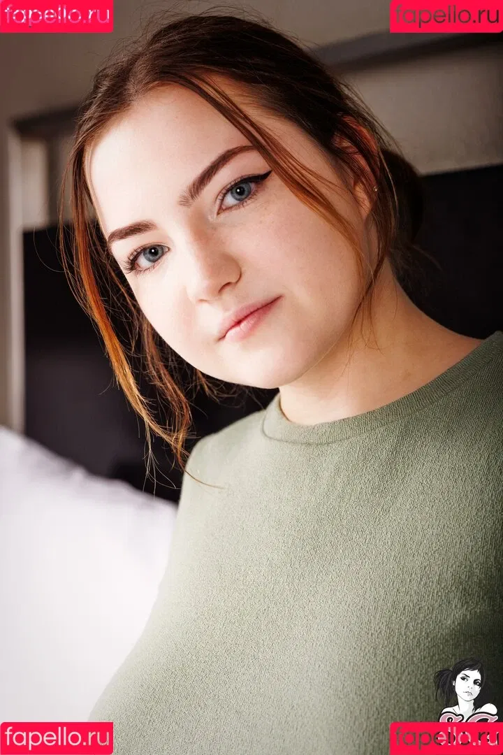 Vesalevine Onlyfans Photo Gallery 