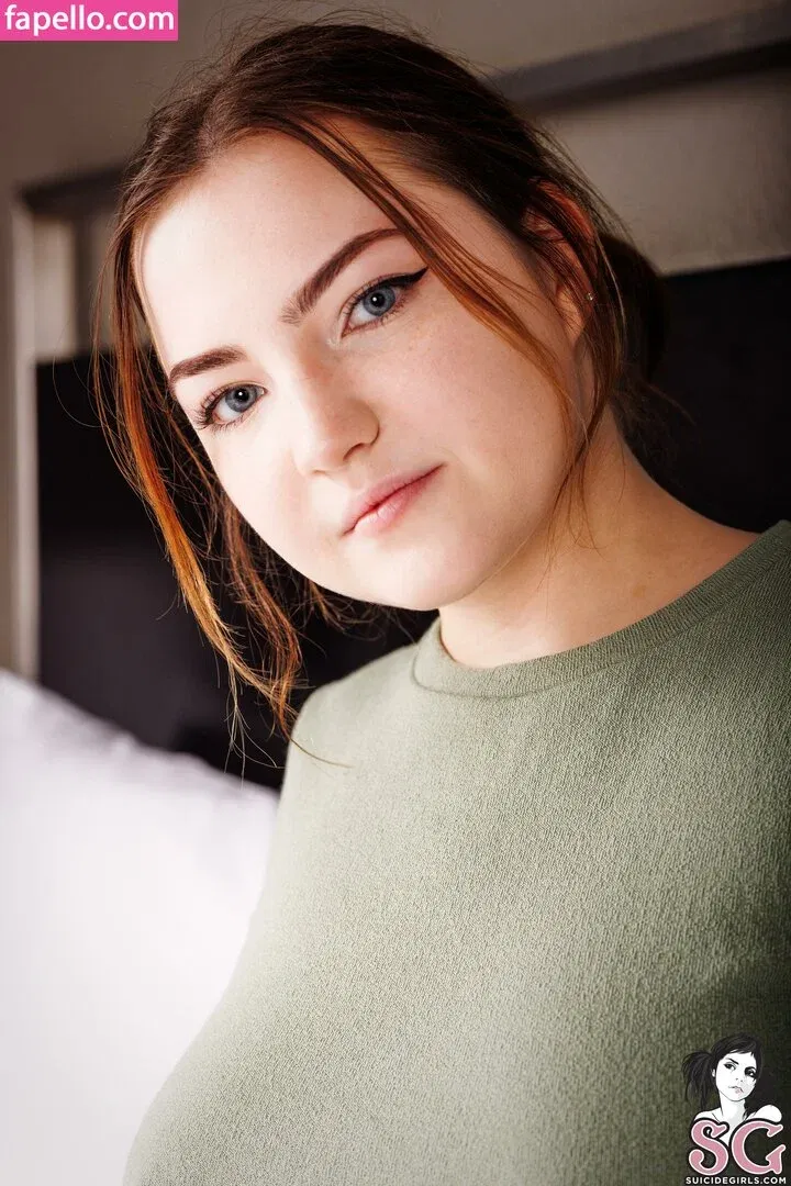 Vesalevine Onlyfans Photo Gallery 