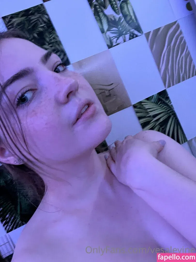 Vesalevine Onlyfans Photo Gallery 