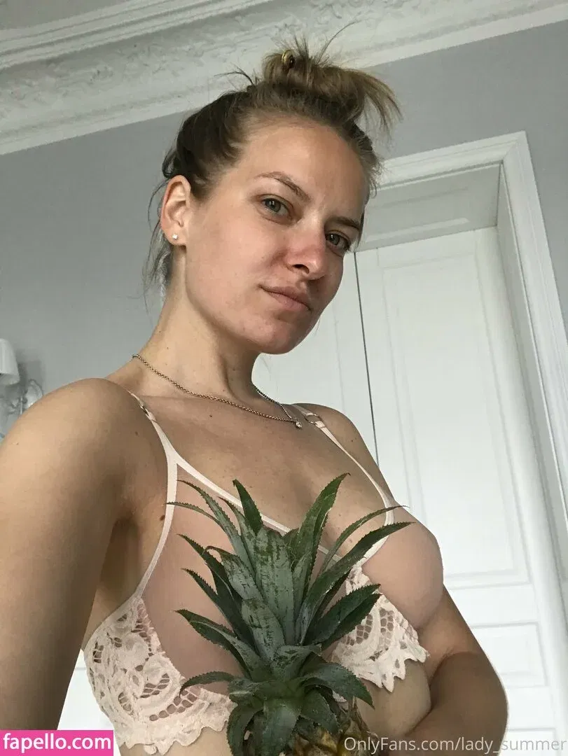 crazylayla Onlyfans Photo Gallery 