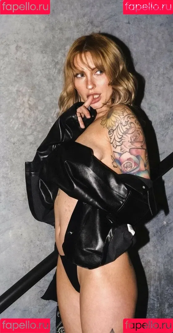 Strawbritty Onlyfans Photo Gallery 