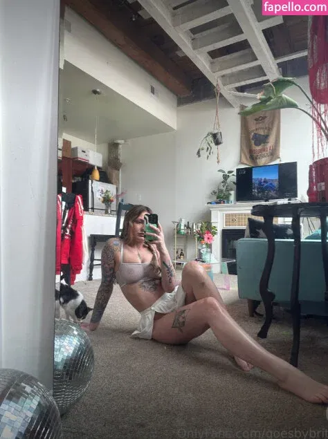 Strawbritty Onlyfans Photo Gallery 