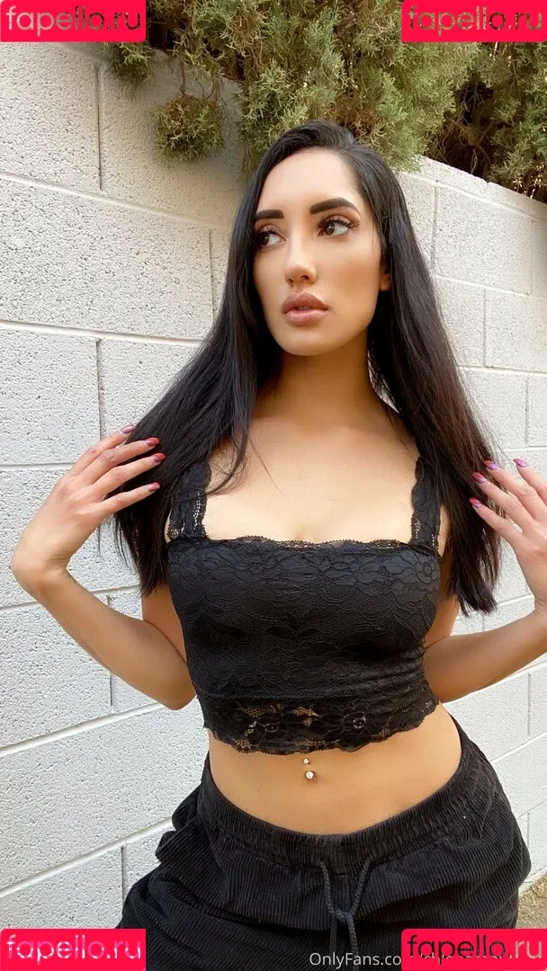 chloeamourfree Onlyfans Photo Gallery 
