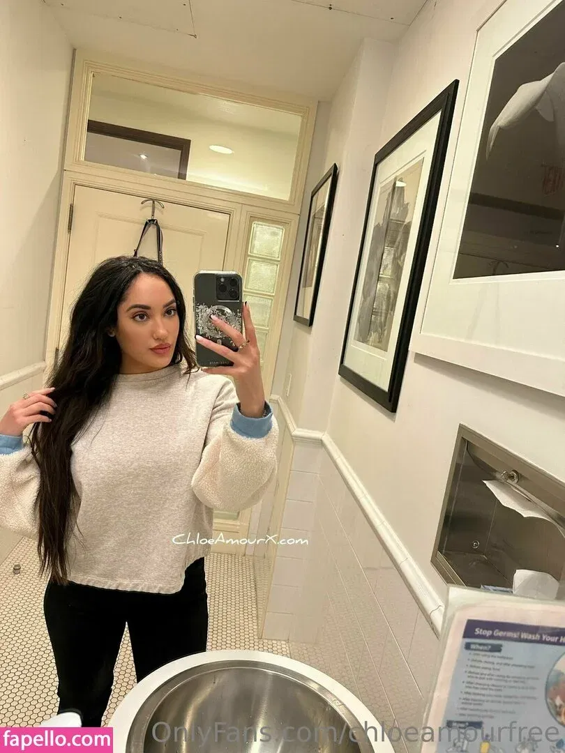 chloeamourfree Onlyfans Photo Gallery 