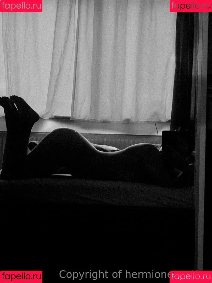 hermione_potter Onlyfans Photo Gallery 