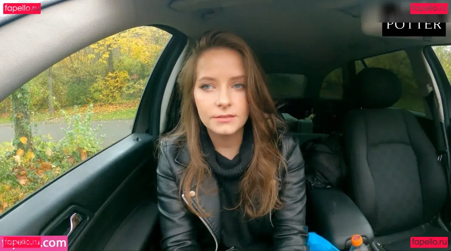 hermione_potter Onlyfans Photo Gallery 