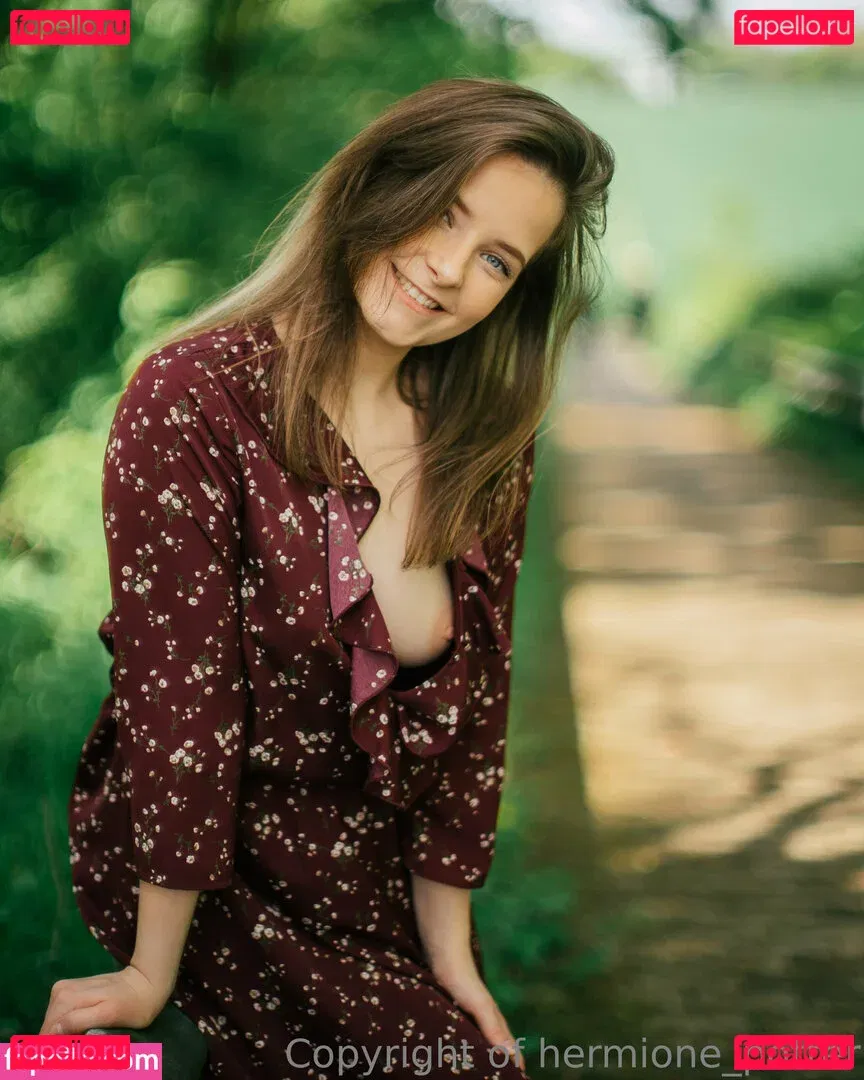 hermione_potter Onlyfans Photo Gallery 