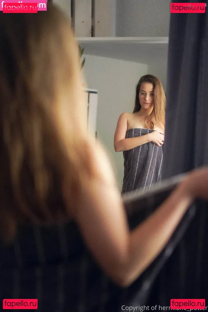 hermione_potter Onlyfans Photo Gallery 