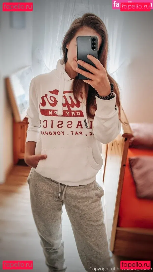 hermione_potter Onlyfans Photo Gallery 