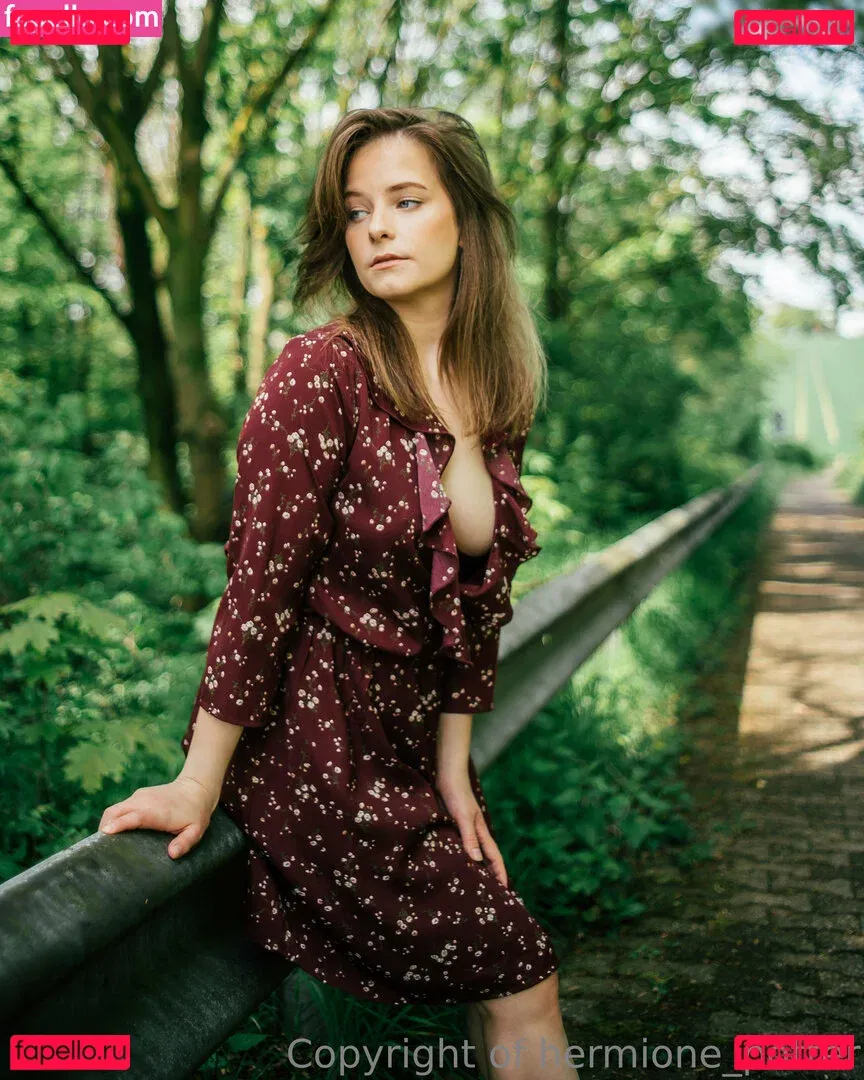 hermione_potter Onlyfans Photo Gallery 