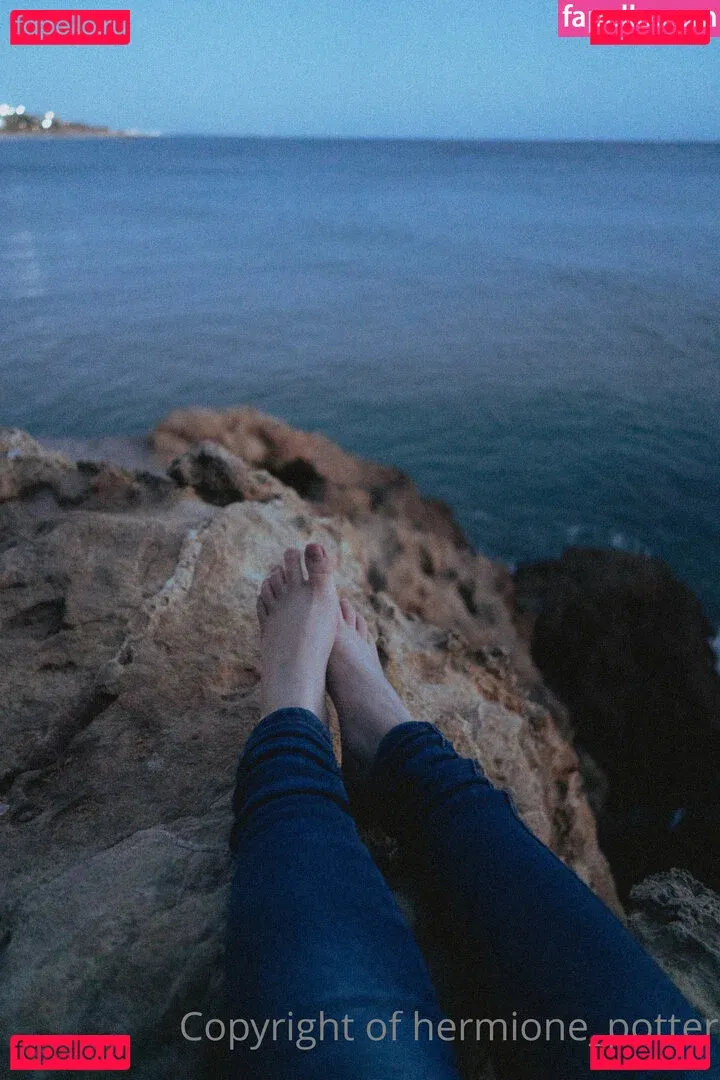 hermione_potter Onlyfans Photo Gallery 