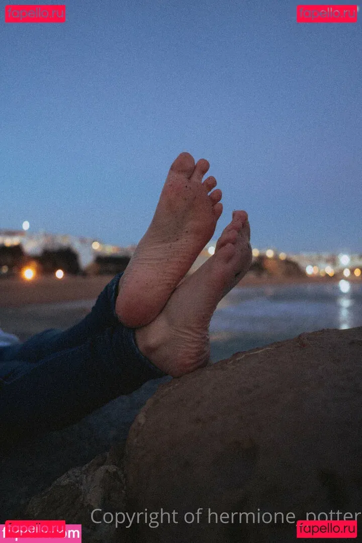 hermione_potter Onlyfans Photo Gallery 