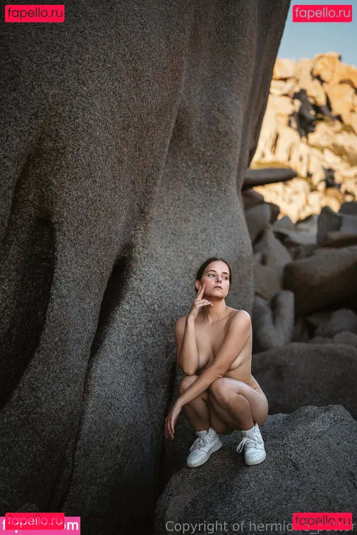 hermione_potter Onlyfans Photo Gallery 