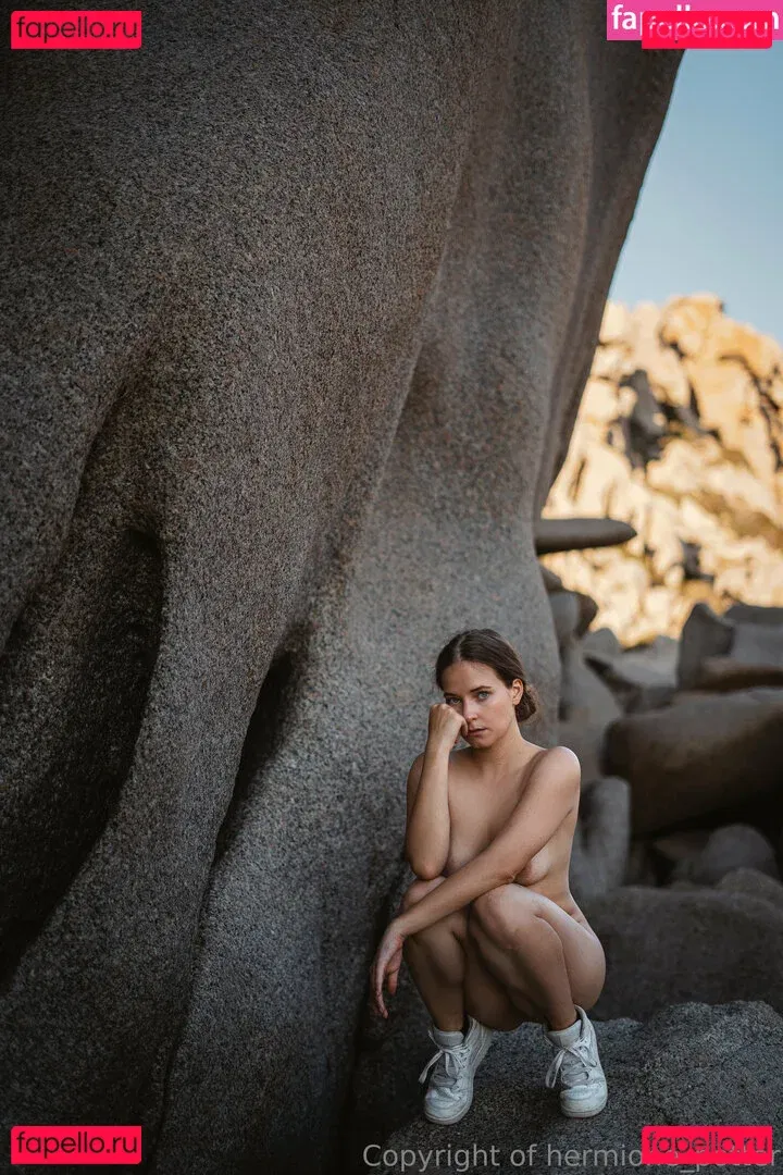 hermione_potter Onlyfans Photo Gallery 