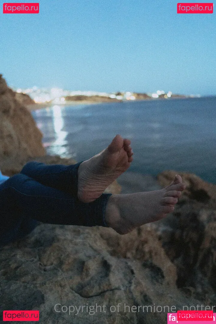 hermione_potter Onlyfans Photo Gallery 