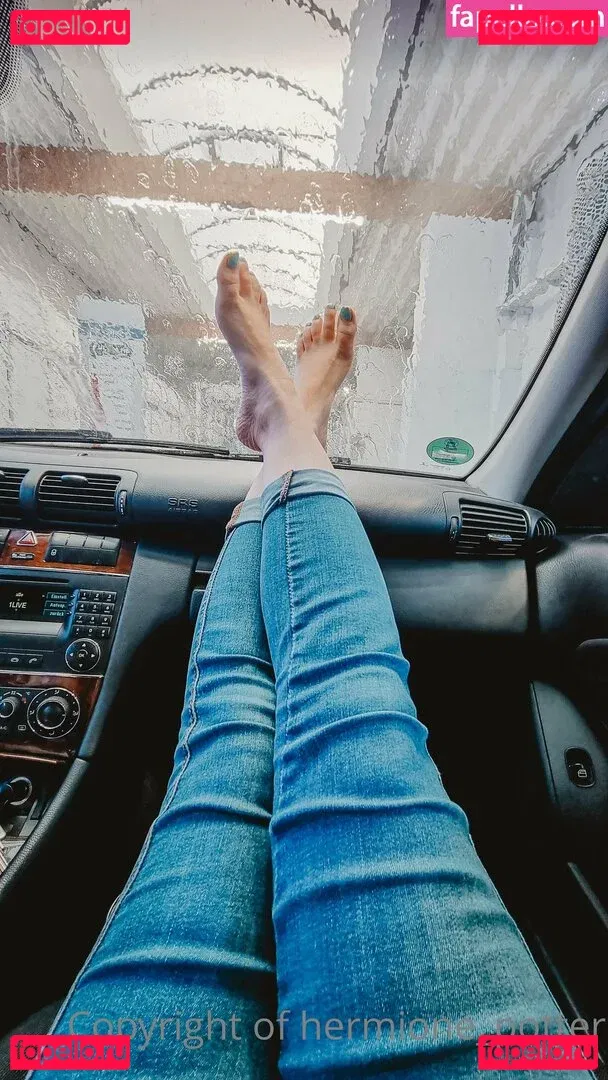 hermione_potter Onlyfans Photo Gallery 