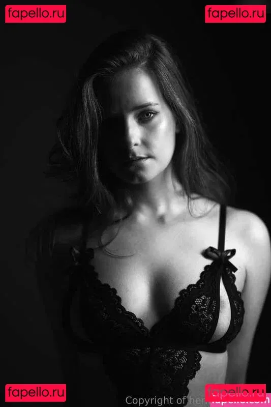 hermione_potter Onlyfans Photo Gallery 