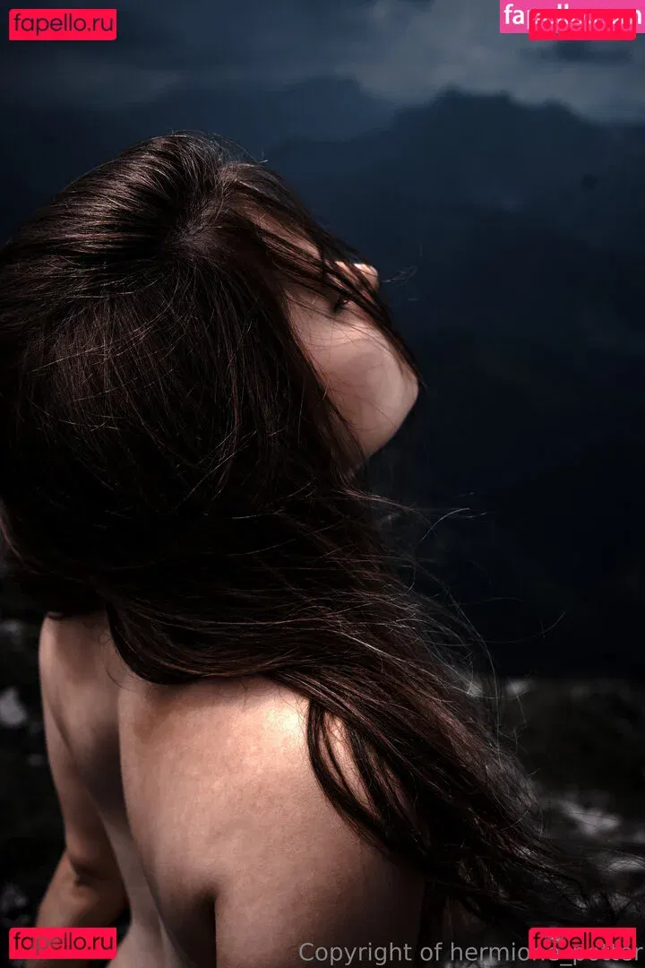 hermione_potter Onlyfans Photo Gallery 