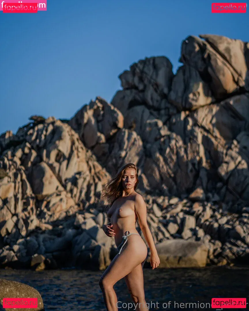 hermione_potter Onlyfans Photo Gallery 