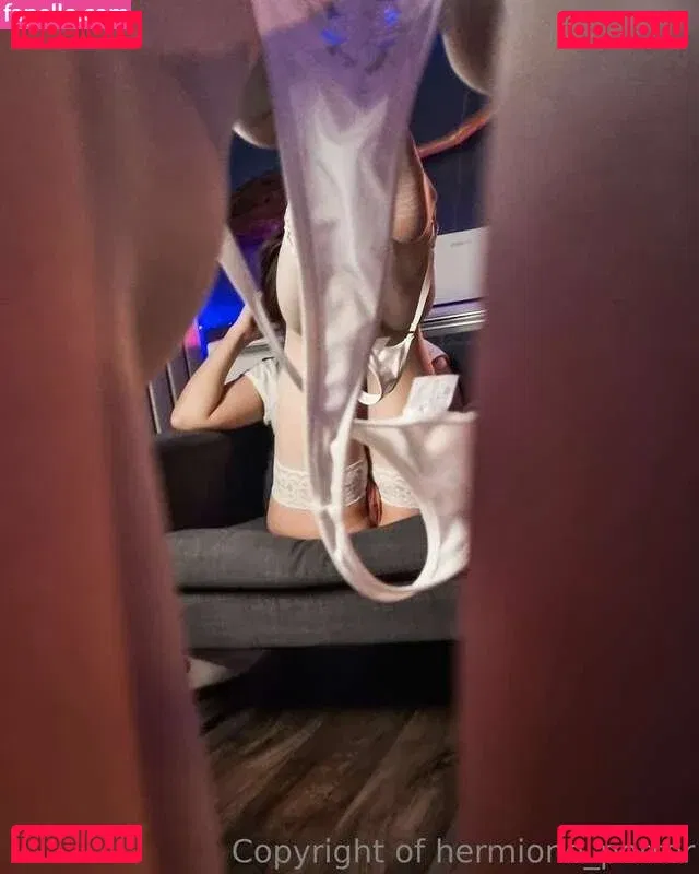 hermione_potter Onlyfans Photo Gallery 