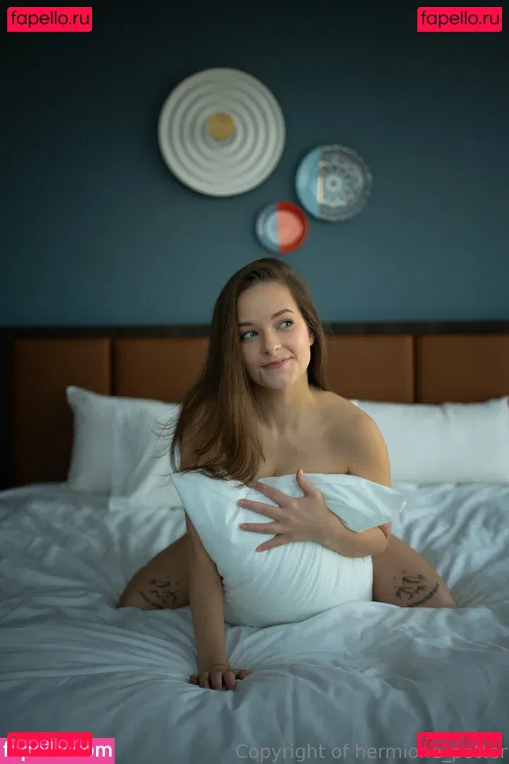 hermione_potter Onlyfans Photo Gallery 