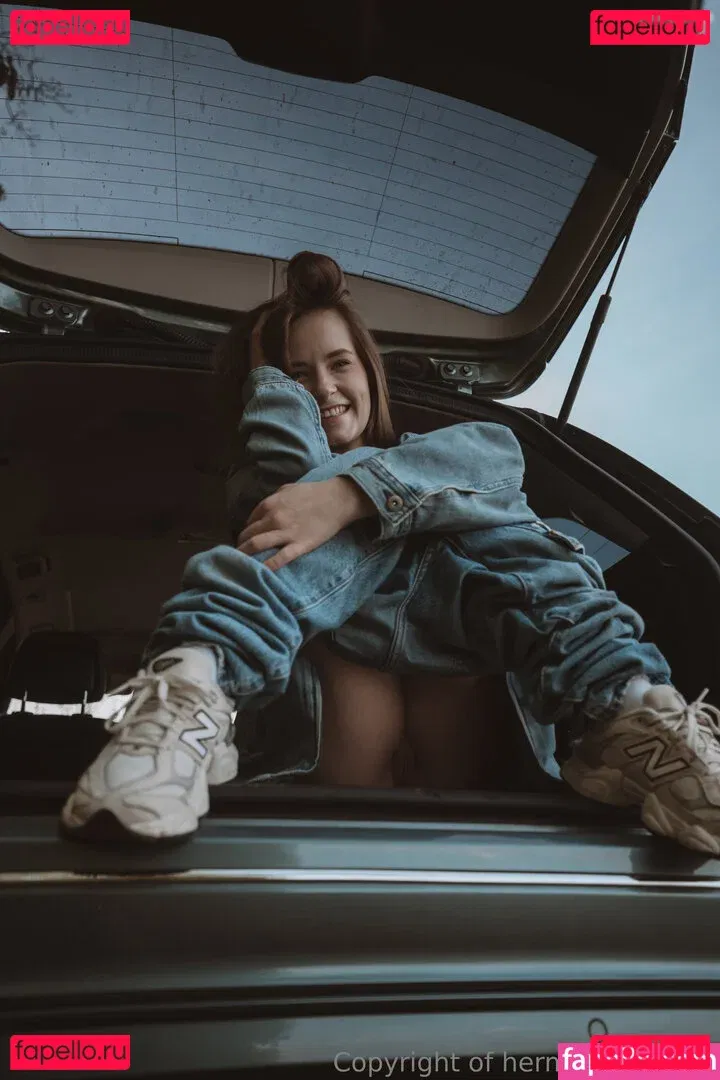 hermione_potter Onlyfans Photo Gallery 