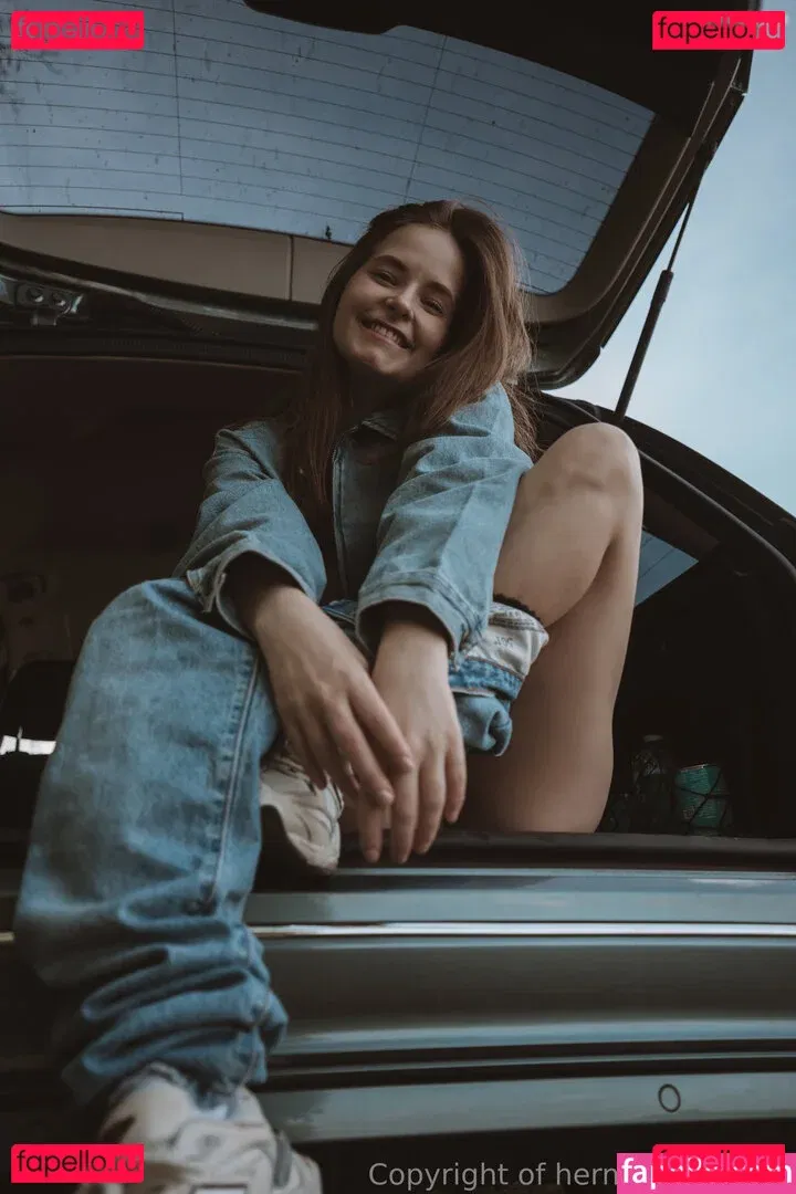 hermione_potter Onlyfans Photo Gallery 