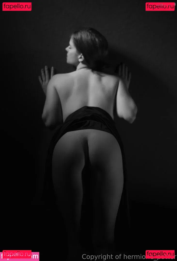 hermione_potter Onlyfans Photo Gallery 