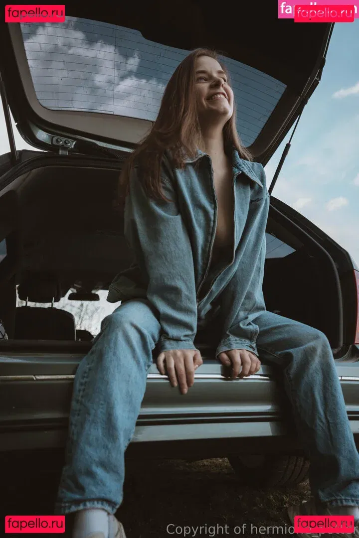 hermione_potter Onlyfans Photo Gallery 