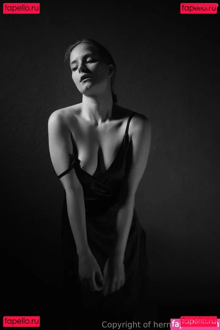 hermione_potter Onlyfans Photo Gallery 