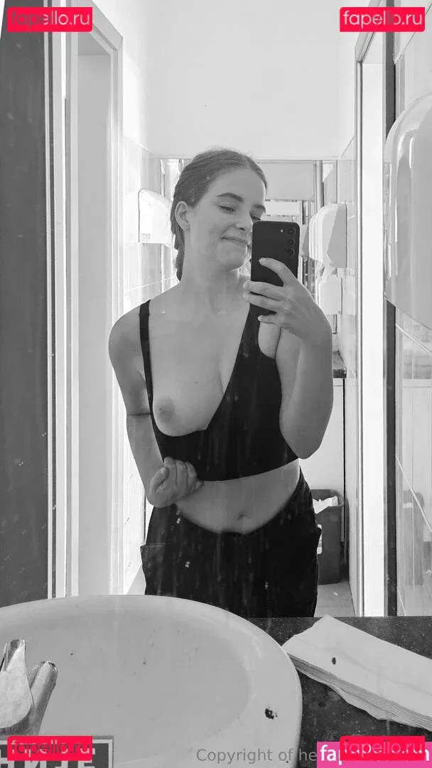 hermione_potter Onlyfans Photo Gallery 