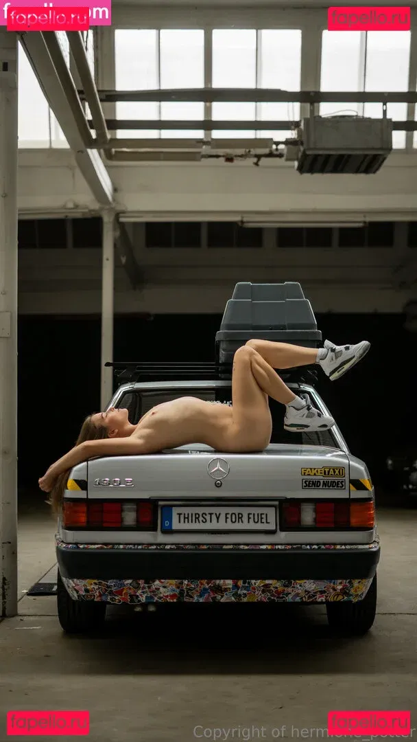 hermione_potter Onlyfans Photo Gallery 