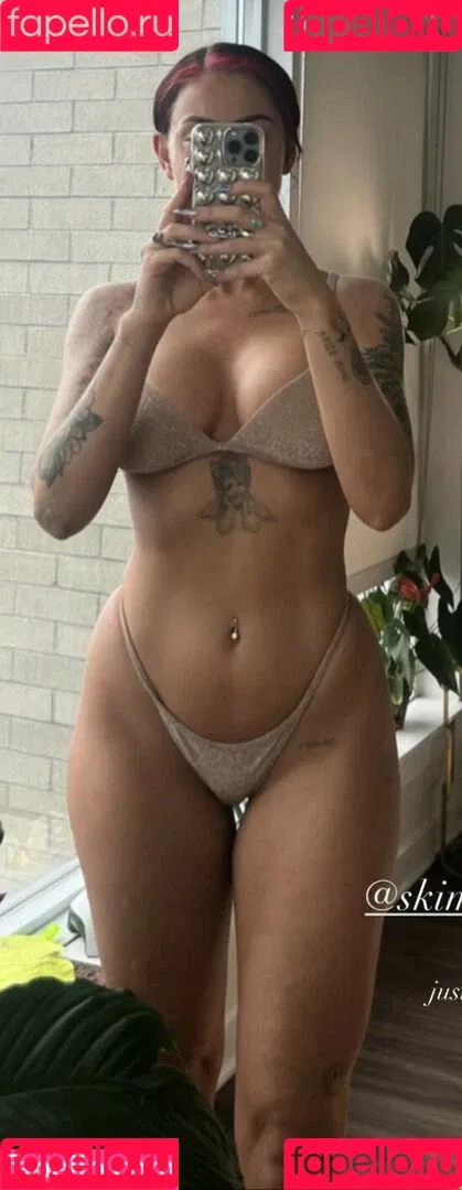 Candis Hertz Onlyfans Photo Gallery 