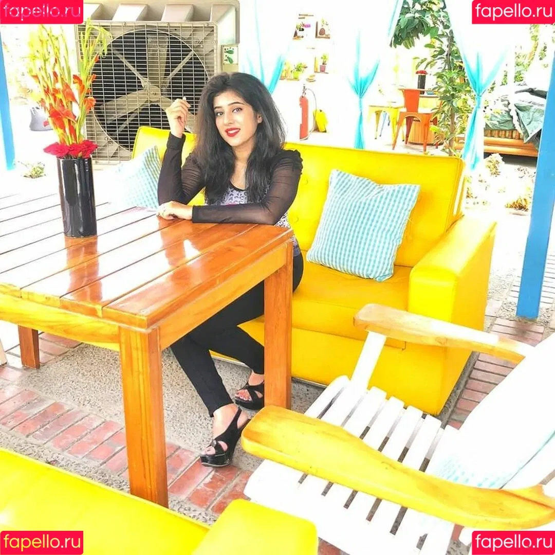 Apoorva Bhalla Onlyfans Photo Gallery 